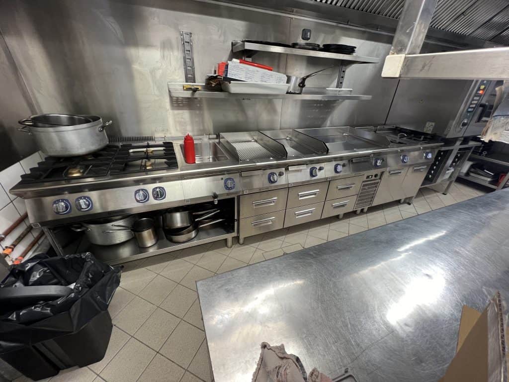 Cuisine professionnelle à Bouzigues